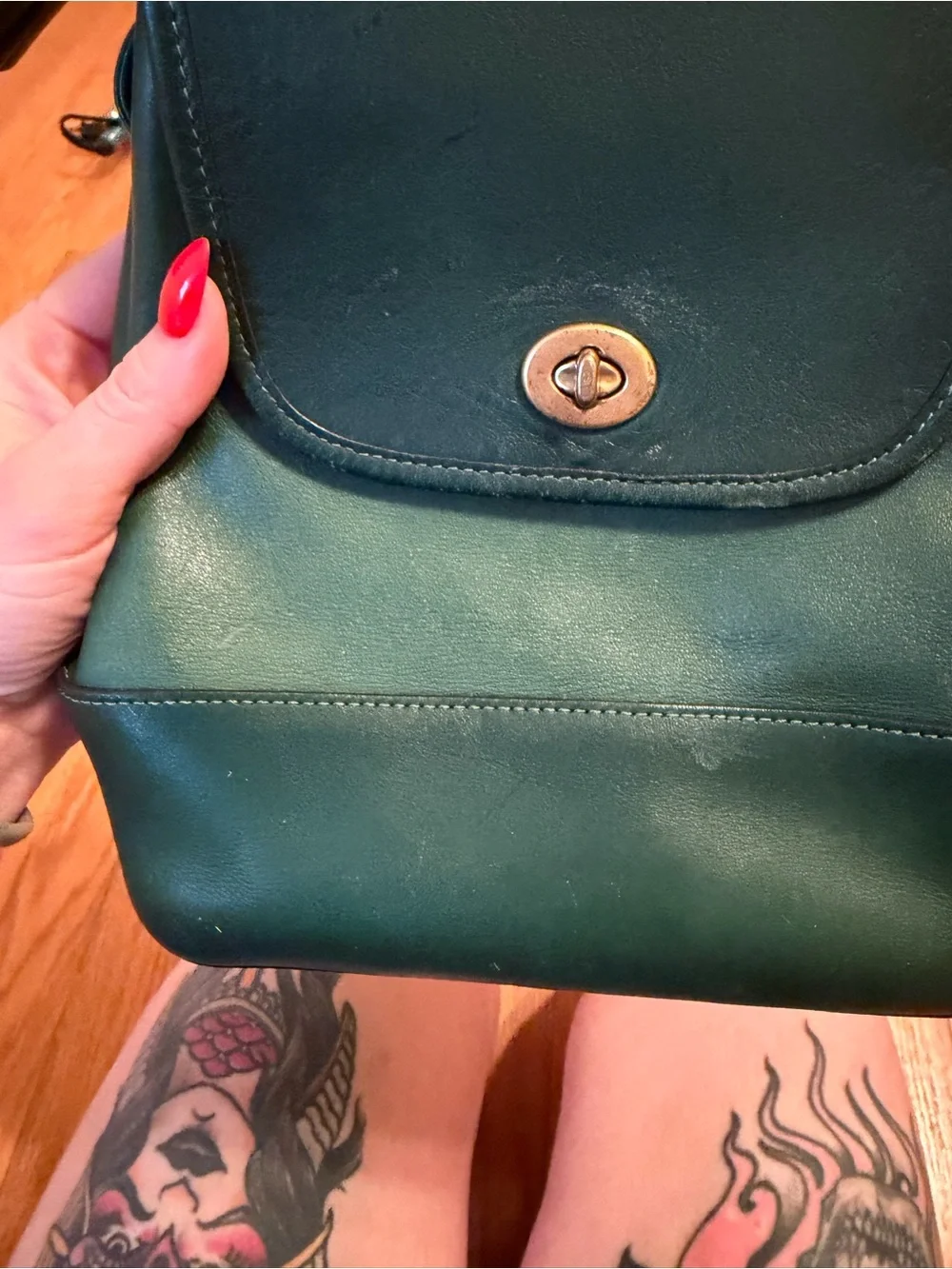 GREEN COACH TURNLOCK BACKPACK- GLOVETANNED LEATHER W HARDWARE